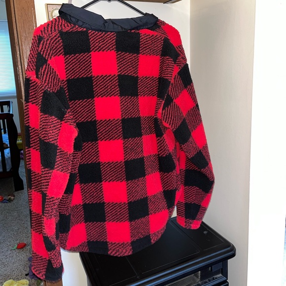 Red Columbia Flannel Sweater Jacket - Picture 4 of 4